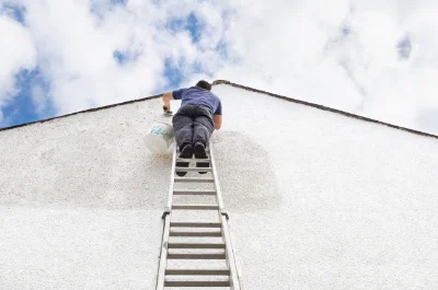 Peinture extérieure à Amuré — façades et ravalement
